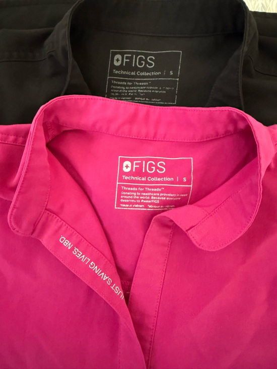 Figs Tops - FIGS Scrub Top Bundle S | Pink & Black Technical Collection Medical Uniform
